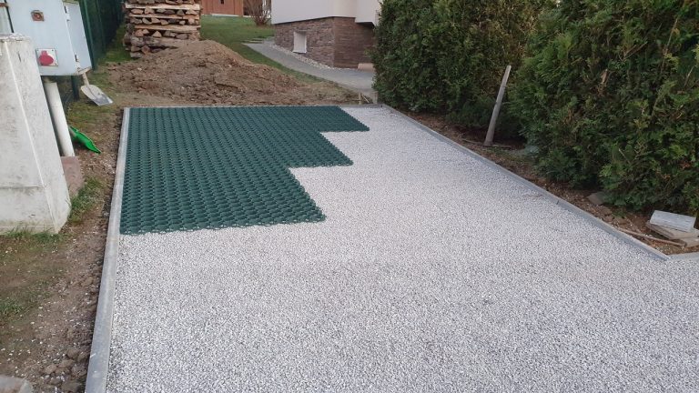 Multigravel Zelená pri kladení na štrkový podklad